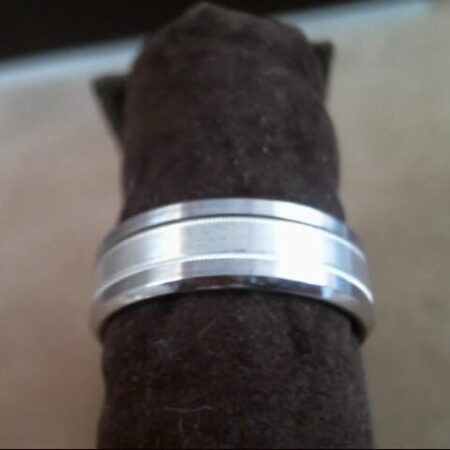 Crown Ring Torque Fashion Ring