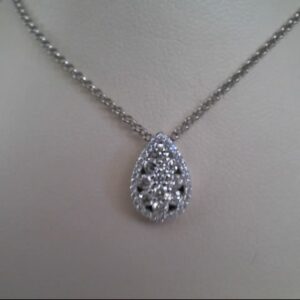 Fana Diamond Pendant Necklace